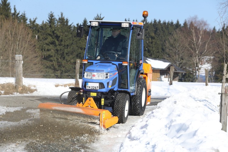Traktorek ISEKI TM 3267 AL - (miniciągnik)